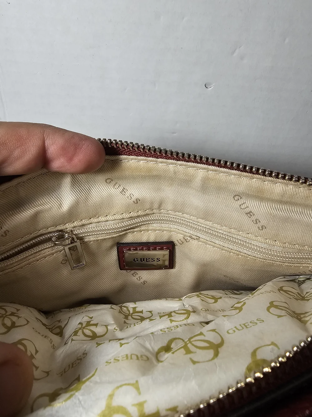 NEW NWOT RARE GUESS Ninnette Status Satchel Pine  Crossbody Handbag